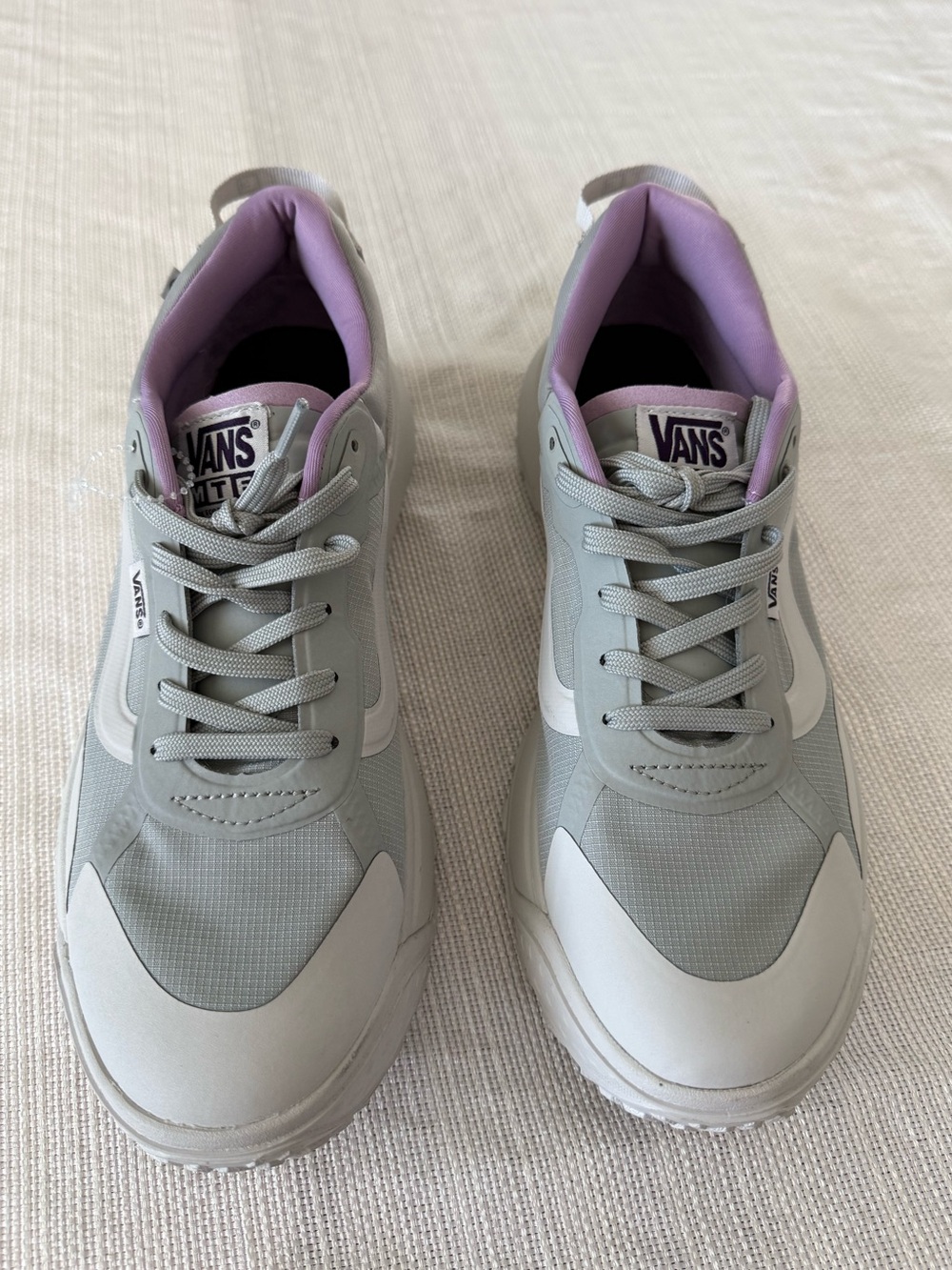 Vans MTE Crosspath Women’s Light Gray with Lavender Lining Platform Sneakers